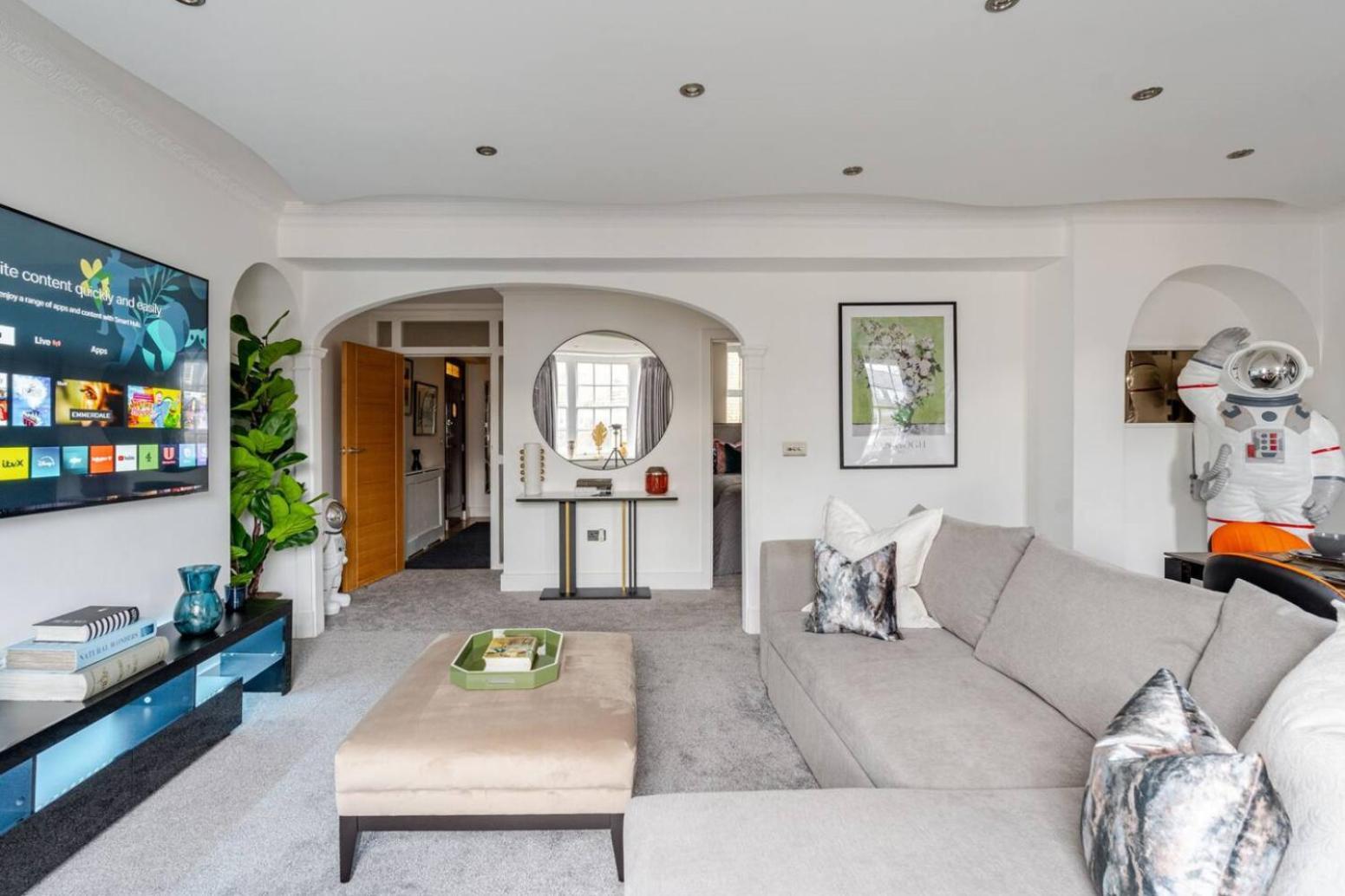 4 Million Penthouse In Marylebone & Baker Street Apartment London